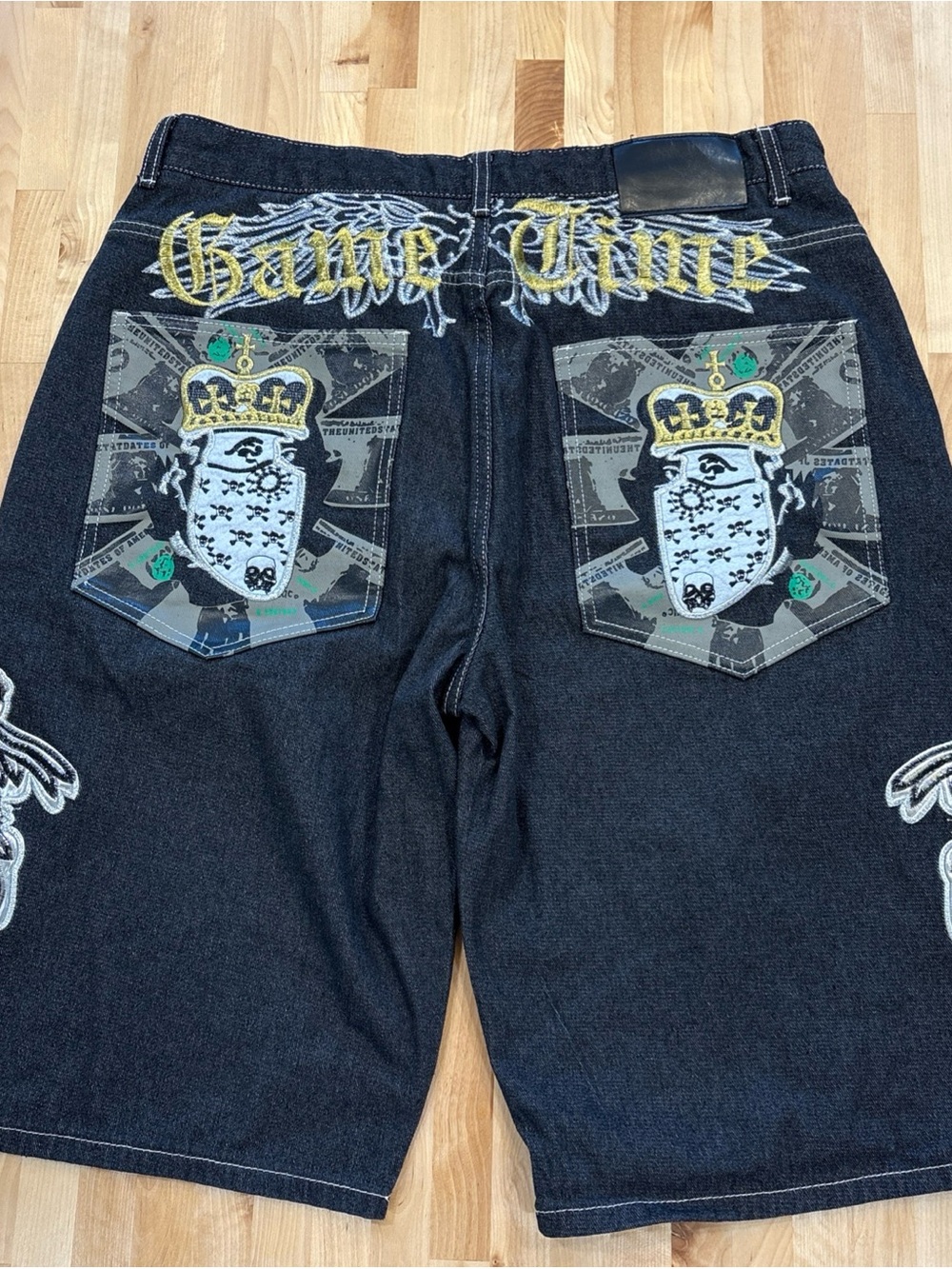 Game Time Y2K Streetwear Masked King Embroidery Shorts jorts Size 3XL EUC